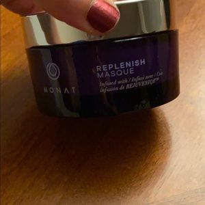 Monat Replenish Masque